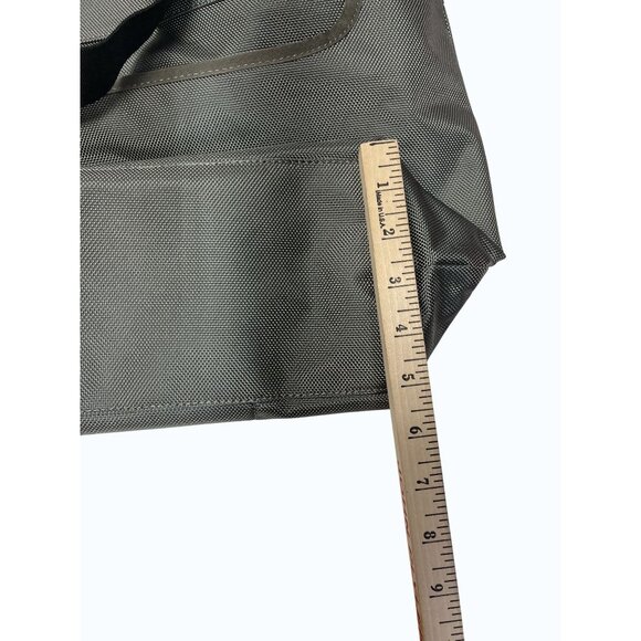 Victorinox Werks Traveler 5.0 Shopping Tote Zippered Shoulder Bag‎ - Black - Picture 9 of 13